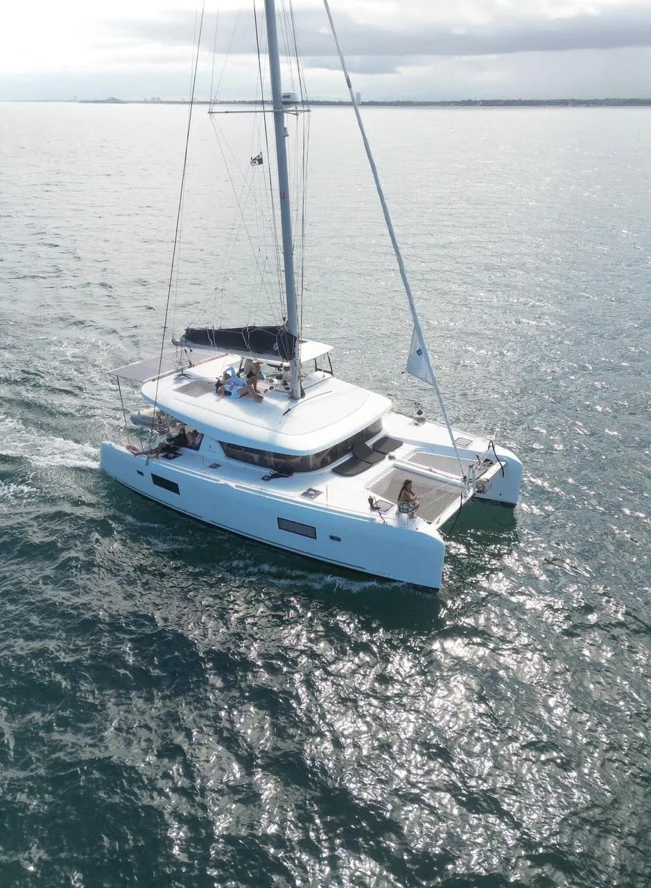 Catamarán 51 pies — foto 6 de 25