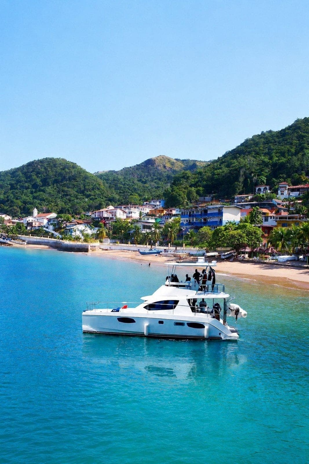Catamarán Aura — foto 22 de la galería del charter privado